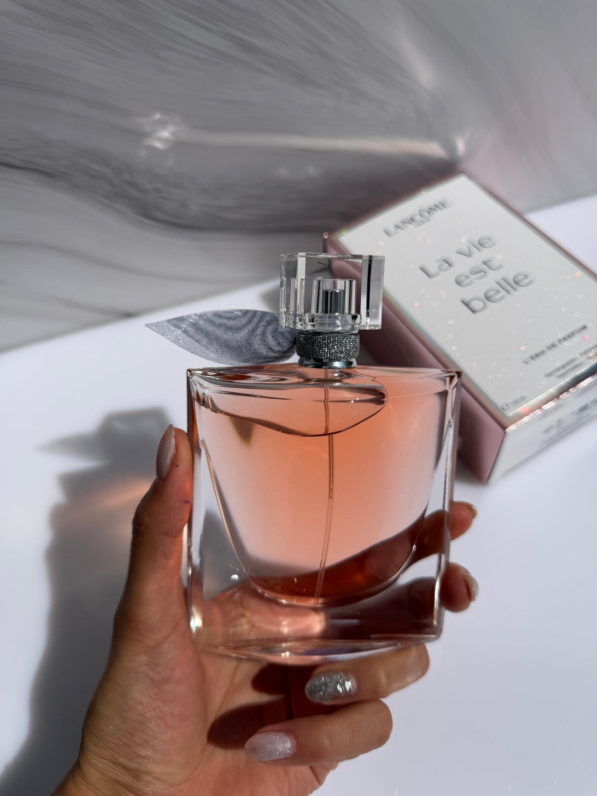 Lancôme La Vie Est Belle Eau de Parfum | Dulzura y Alegría – Angel Studio