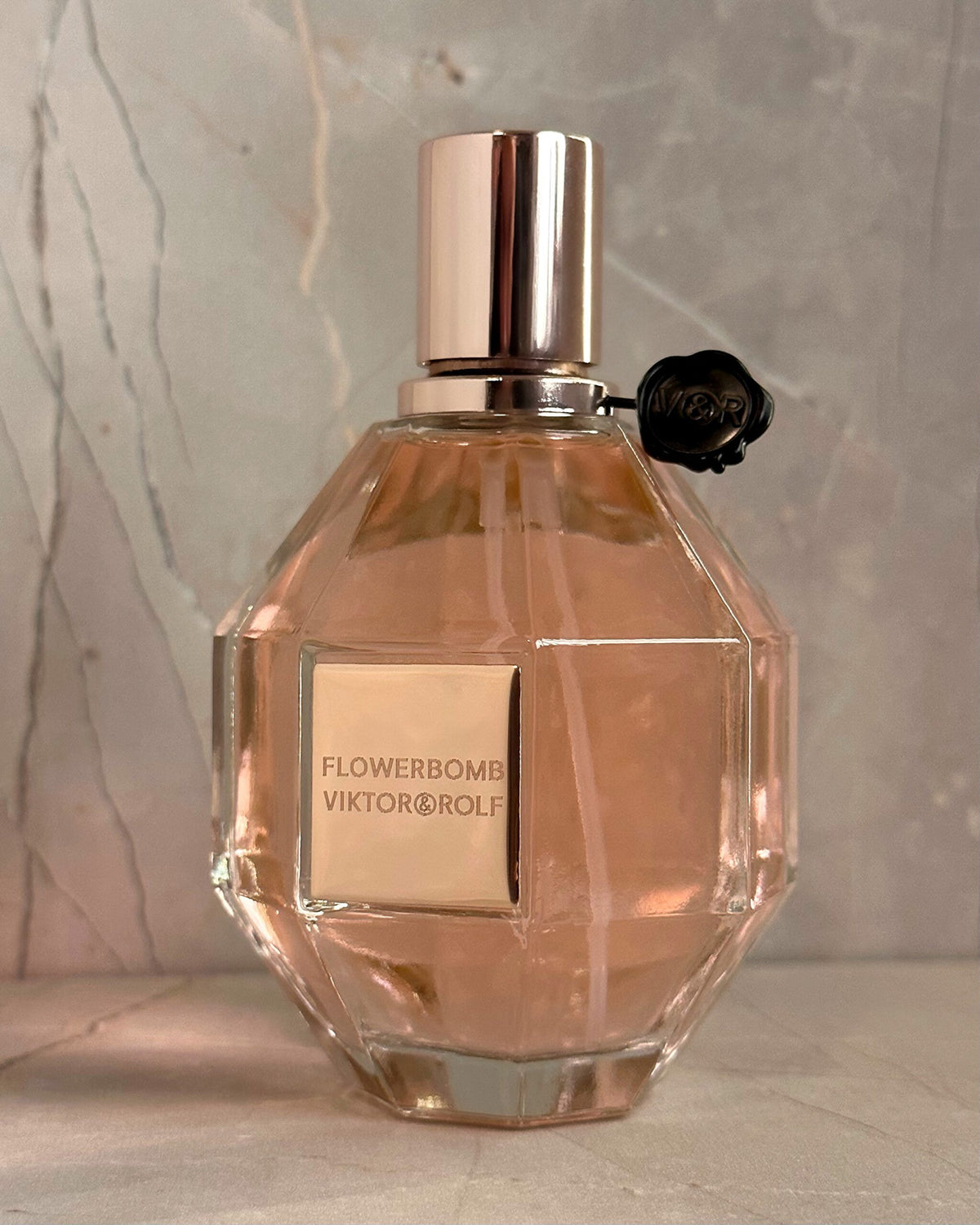 Viktor & Rolf Flowerbomb Eau de Parfum | Explosin Floral – Angel Studio