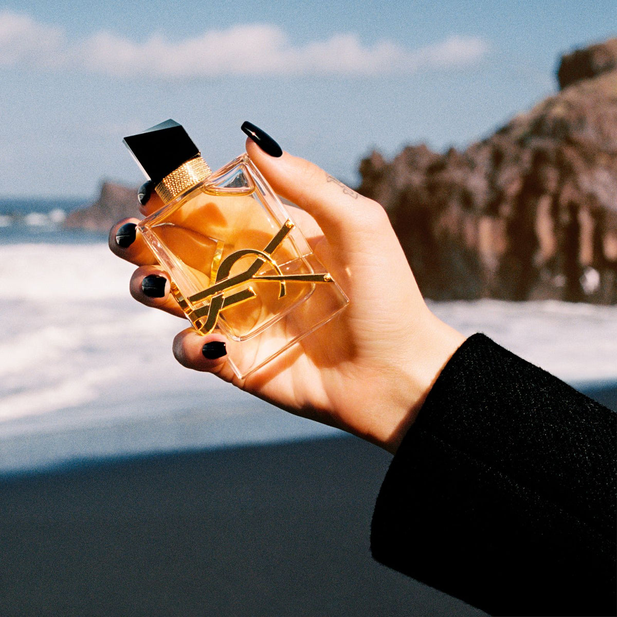 YSL Libre Eau de Parfum | Libertad y Poder Femenino – Angel Studio