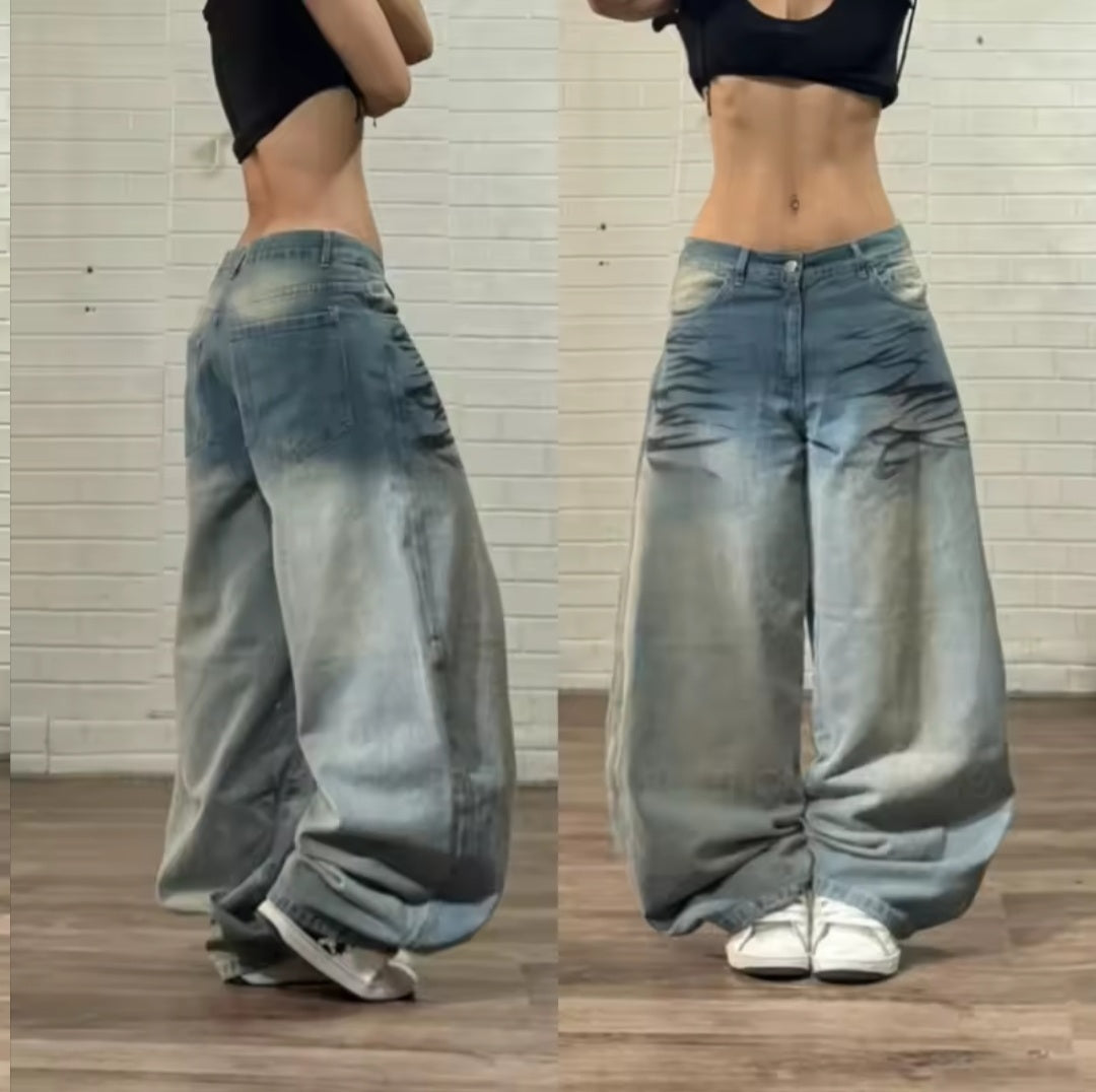 Pantalón estilo baquero