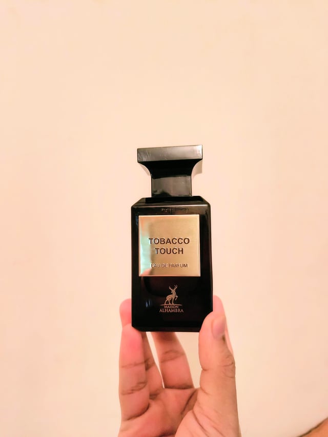 Maison Alhambra Tobacco Touch